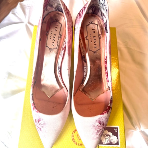Ted Baker Pink Satin with Rose Gold Accents Stiletto Heels - Picture 9 of 16